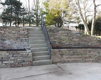 Hardscaping Services Prodiving Retaining Walls